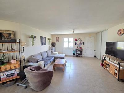 Maison - 91 m² - 4 pièces