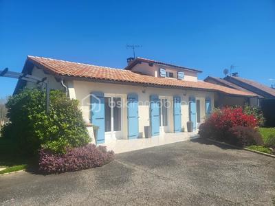 Maison - 152 m² - 5 pièces