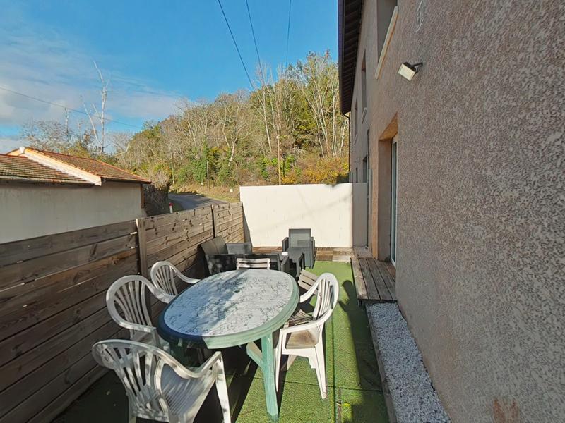 Loft - 171 m² - 5 pièces