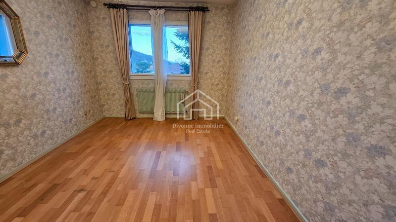 Appartement - 104 m² - 4 pièces