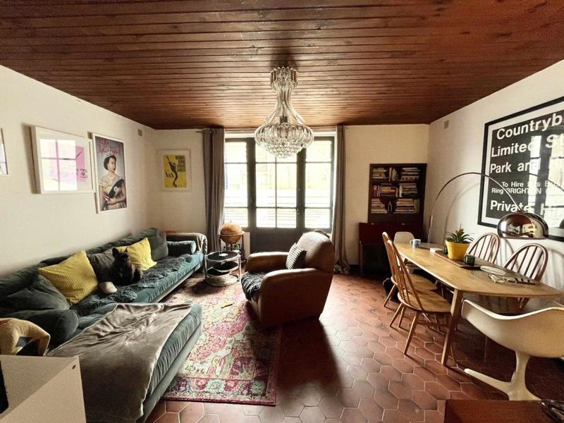 Propriété - 149 m² - 7 pièces