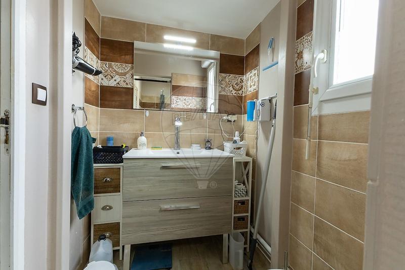 Maison - 102 m² - 5 pièces