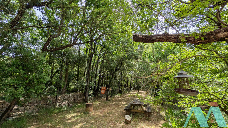 Maison - 181 m² - 7 pièces