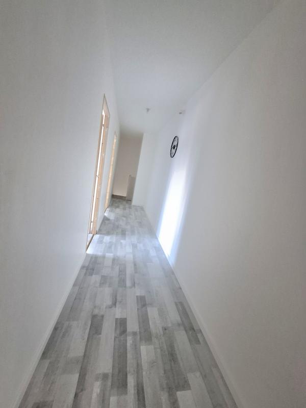 Maison - 179 m² - 7 pièces