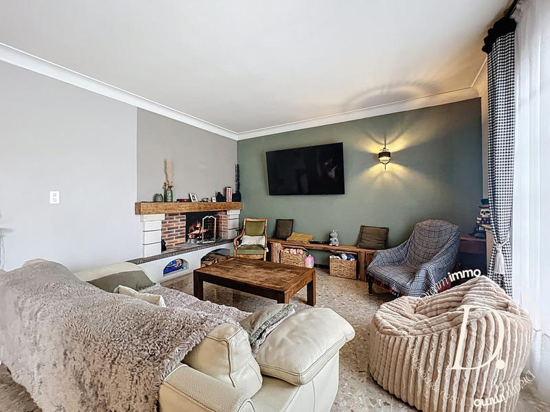 Maison - 140 m² - 6 pièces