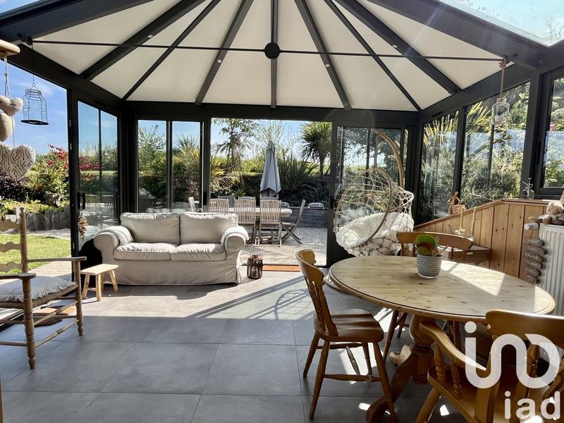 Maison - 180 m² - 8 pièces