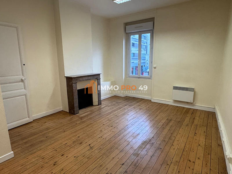 Bureau - 70 m² - 4 pièces