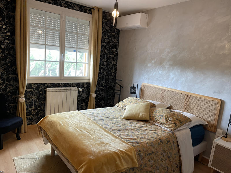 Maison - 222 m² - 6 pièces