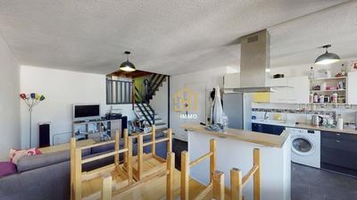 Appartement - 103 m² - 5 pièces