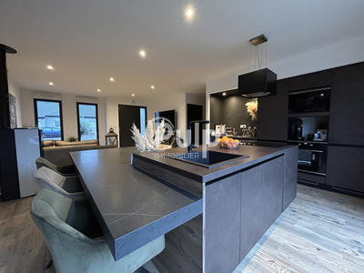 Pavillon - 101 m² - 4 pièces