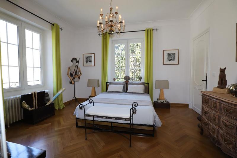 Maison d'architecte - 321 m² - 10 pièces