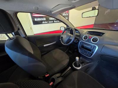 Citroën C2 Ph 2 1.1 l Clim 4cv Ct Ok Tres Belle ! Peu de Km