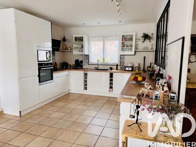 Maison - 151 m² - 5 pièces