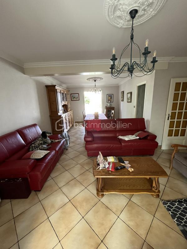 Demeure - 140 m² - 6 pièces