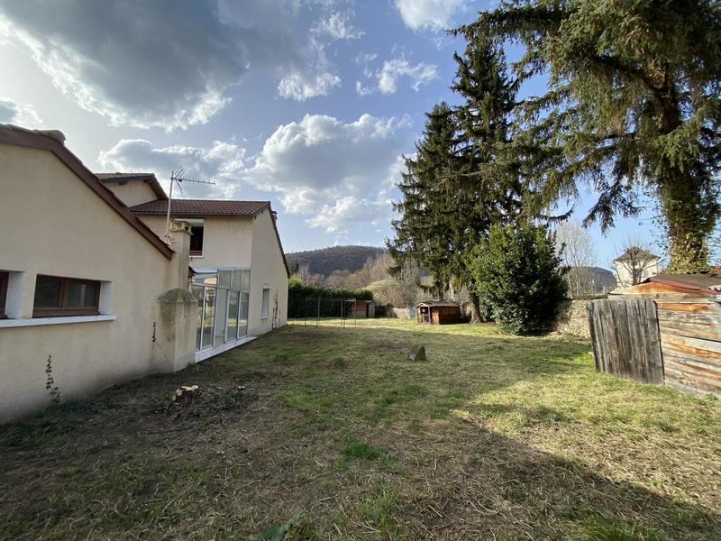 Maison - 175 m² - 10 pièces