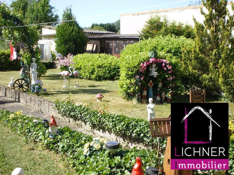 Maison - 140 m² - 8 pièces