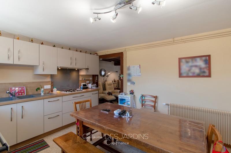 Maison de village - 187 m² - 9 pièces