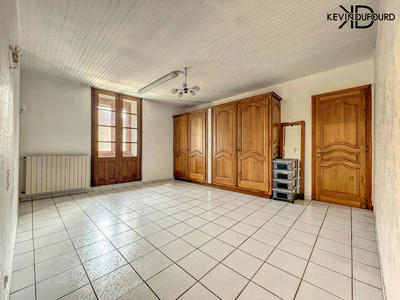 Immeuble - 200 m² - 5 pièces