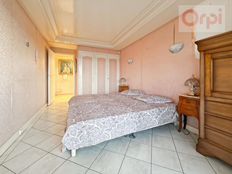 Appartement - 67 m² - 2 pièces