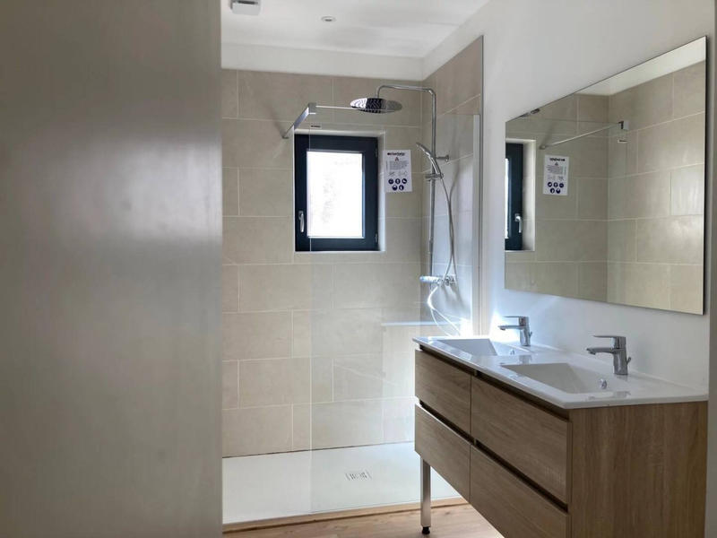 Maison - 88 m² - 3 pièces