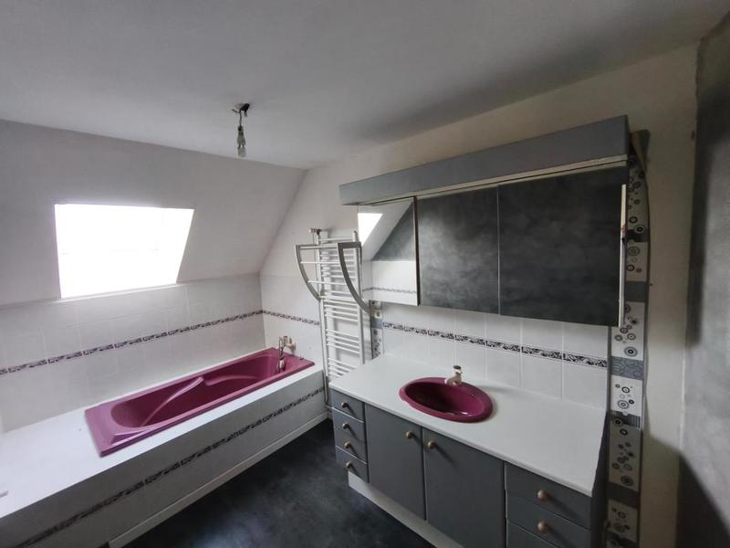 Maison - 157 m² - 7 pièces