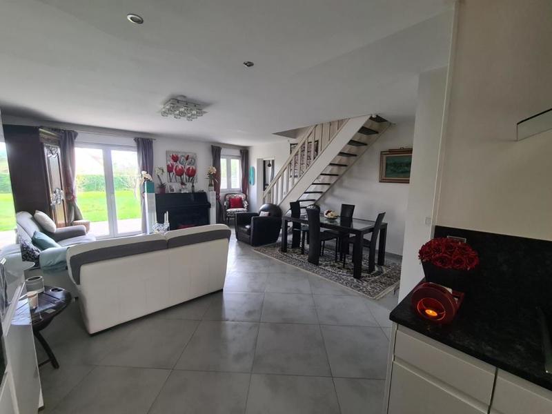 Appartement - 81 m² - 4 pièces