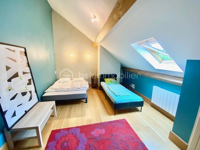 Demeure - 641 m² - 17 pièces