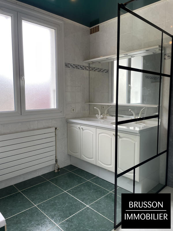 Maison - 114 m² - 5 pièces