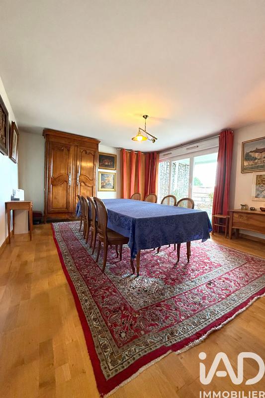 Appartement - 90 m² - 5 pièces