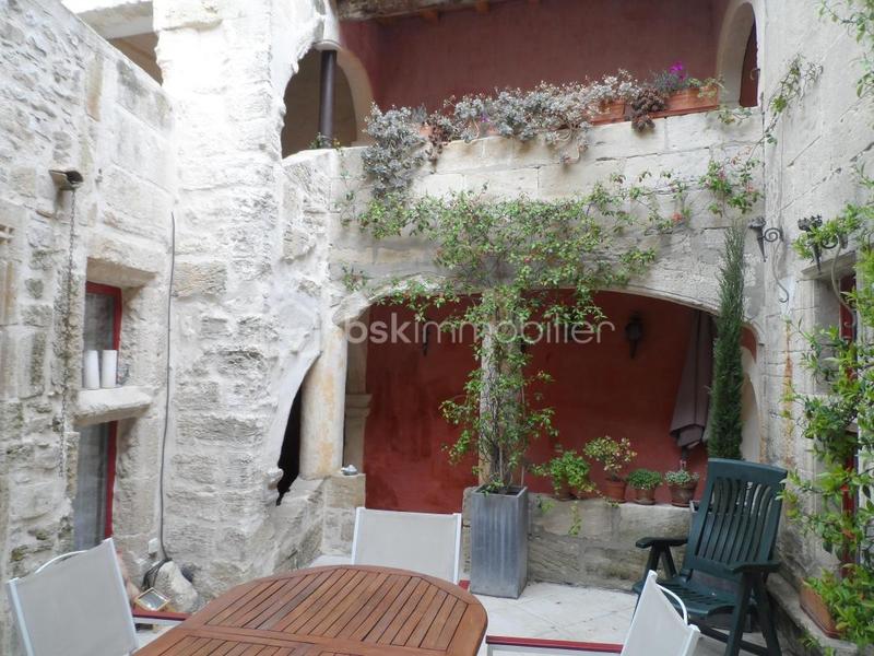 Demeure - 175 m² - 5 pièces