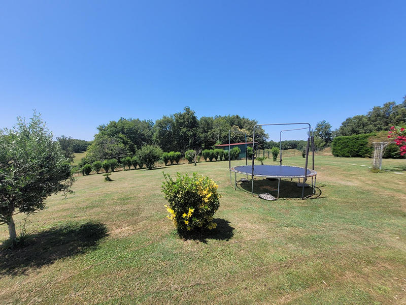 Maison - 104 m² - 4 pièces