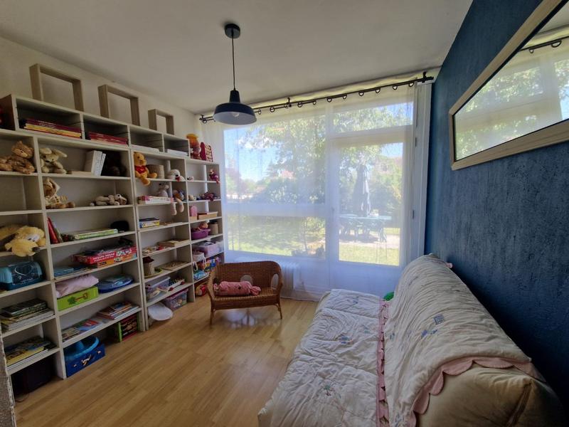 Maison - 87 m² - 5 pièces