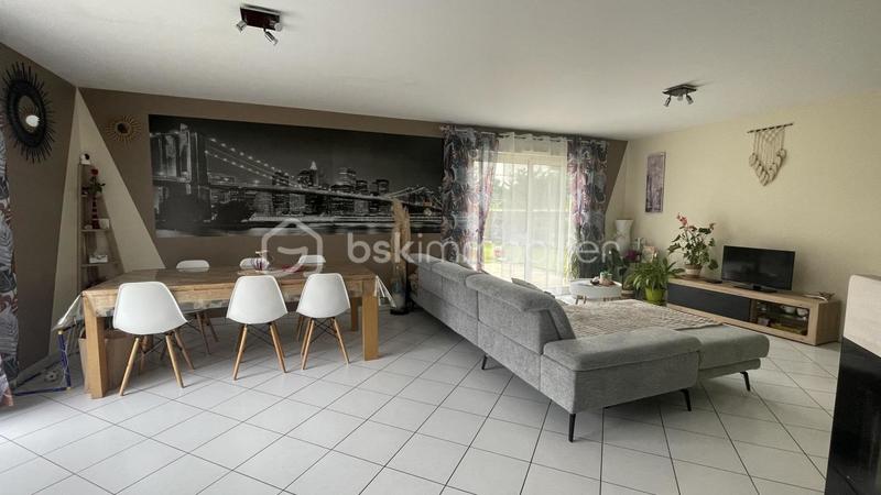 Maison - 115 m² - 6 pièces