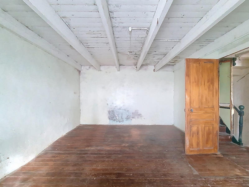 Maison - 100 m² - 6 pièces