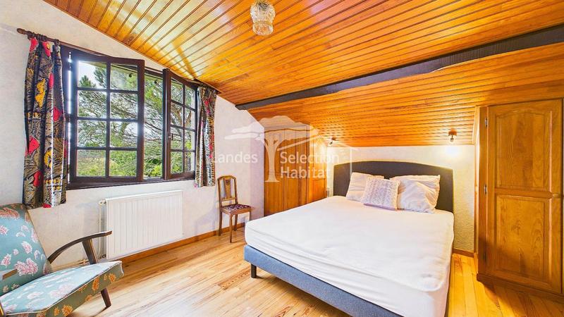 Maison - 180 m² - 7 pièces