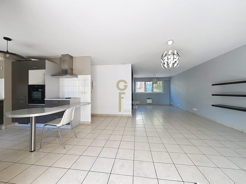 Appartement - 75 m² - 3 pièces