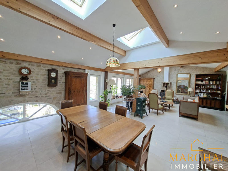 Maison - 171 m² - 4 pièces