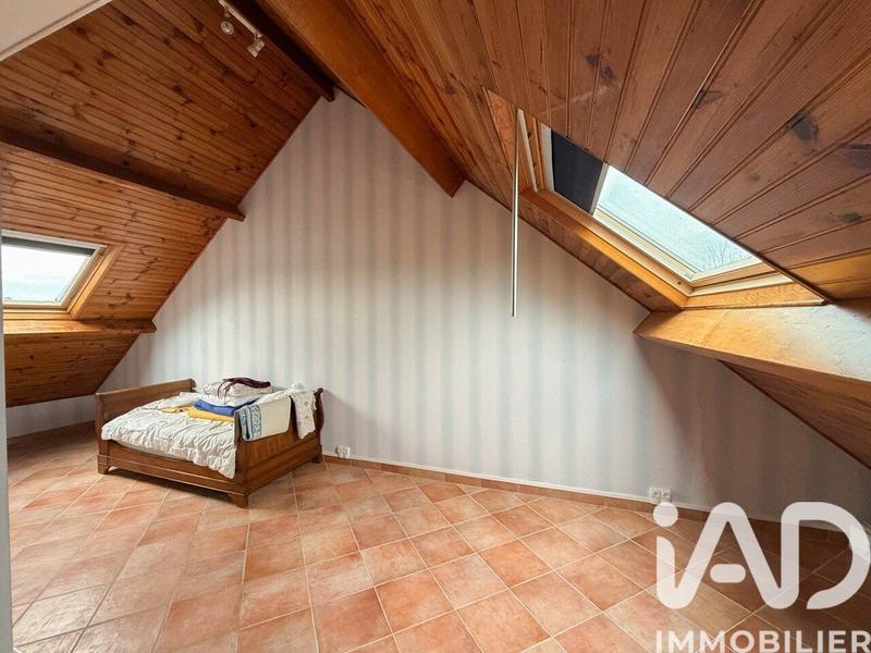 Maison - 140 m² - 8 pièces