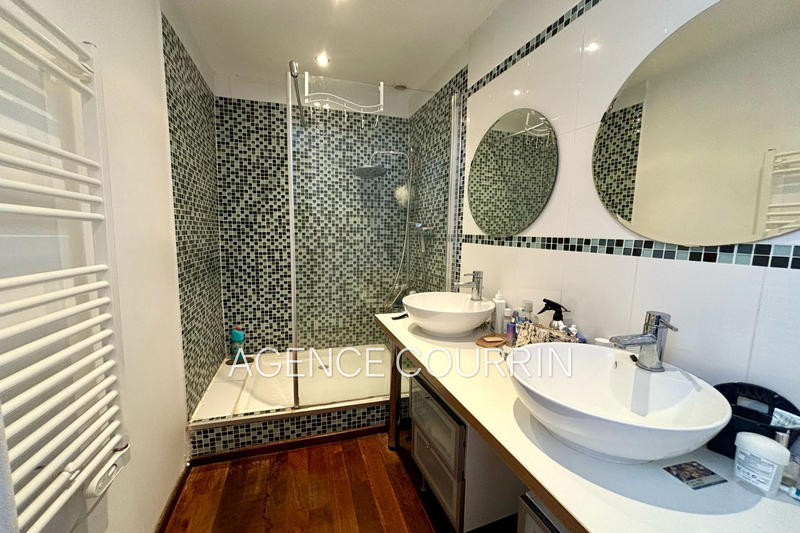 Appartement - 84 m² - 3 pièces