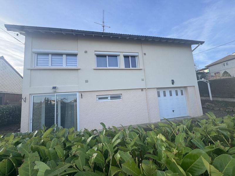 Maison - 98 m² - 4 pièces