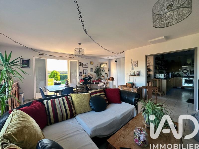 Maison - 96 m² - 5 pièces