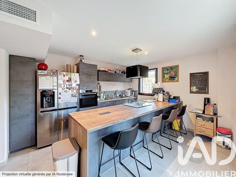 Maison - 100 m² - 4 pièces