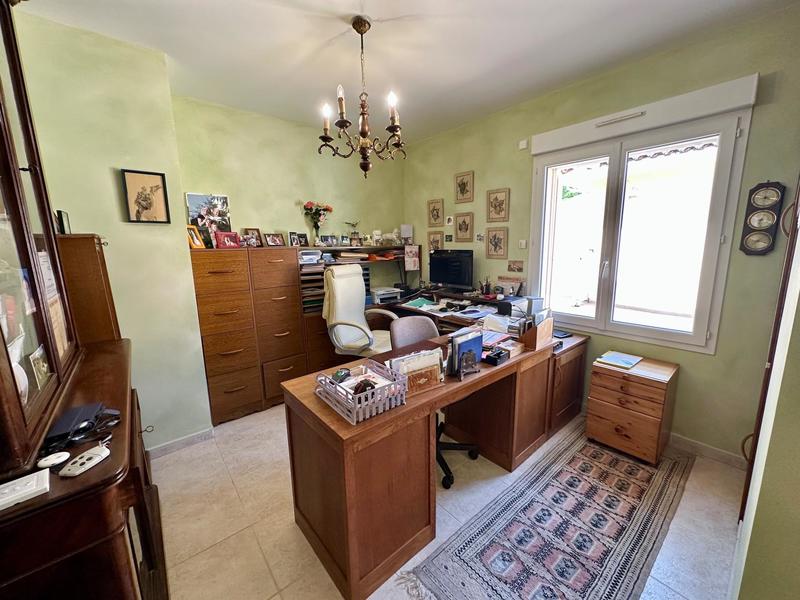 Villa - 335 m² - 11 pièces