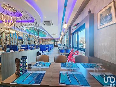 Local commercial - 1 200 m²