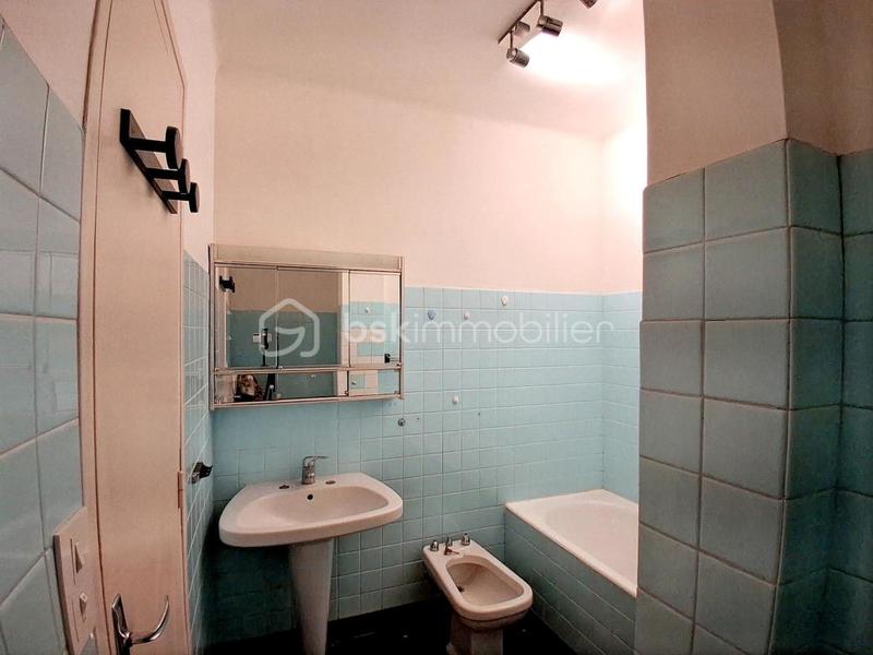 Appartement - 103 m² - 4 pièces