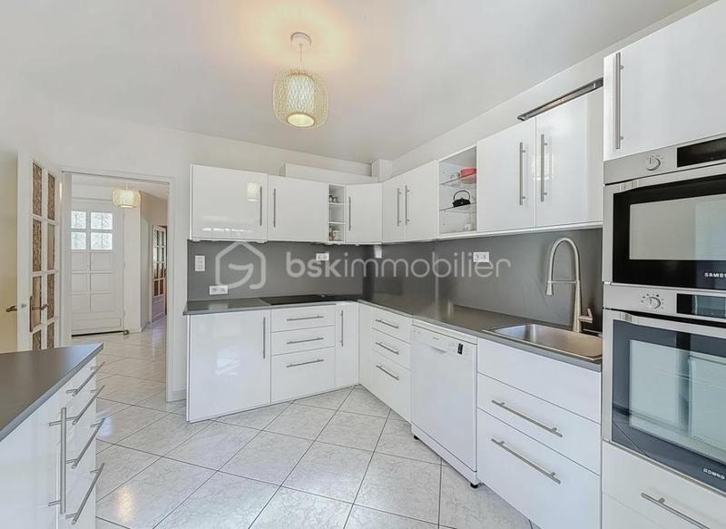 Villa - 175 m² - 7 pièces