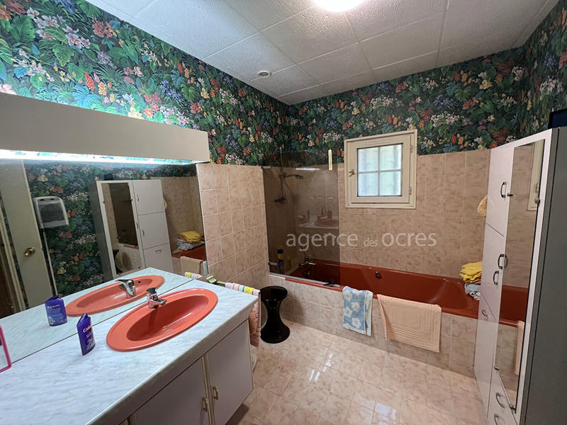 Maison - 195 m² - 7 pièces