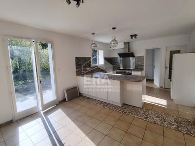 Maison - 146 m² - 6 pièces