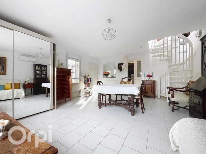 Villa - 158 m² - 2 pièces