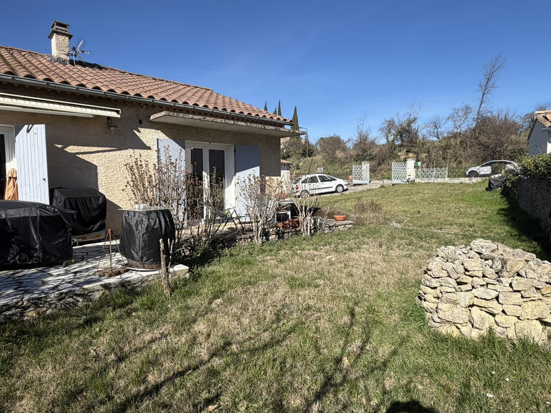 Maison - 99 m² - 4 pièces